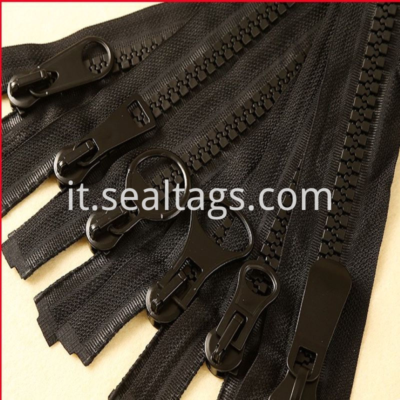 Black Standard Zipper